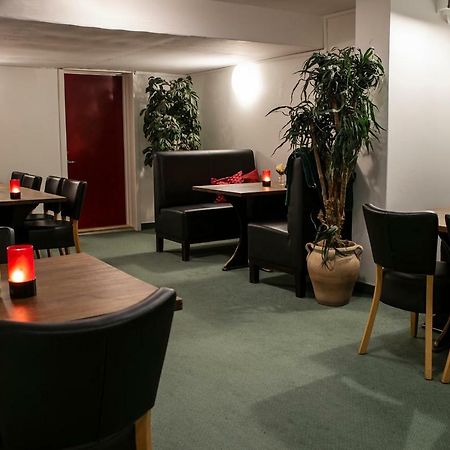 איקסט Hotel Medi מראה חיצוני תמונה