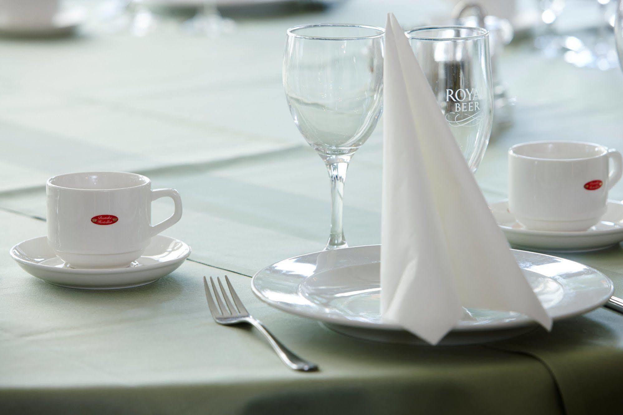 איקסט Hotel Medi מראה חיצוני תמונה