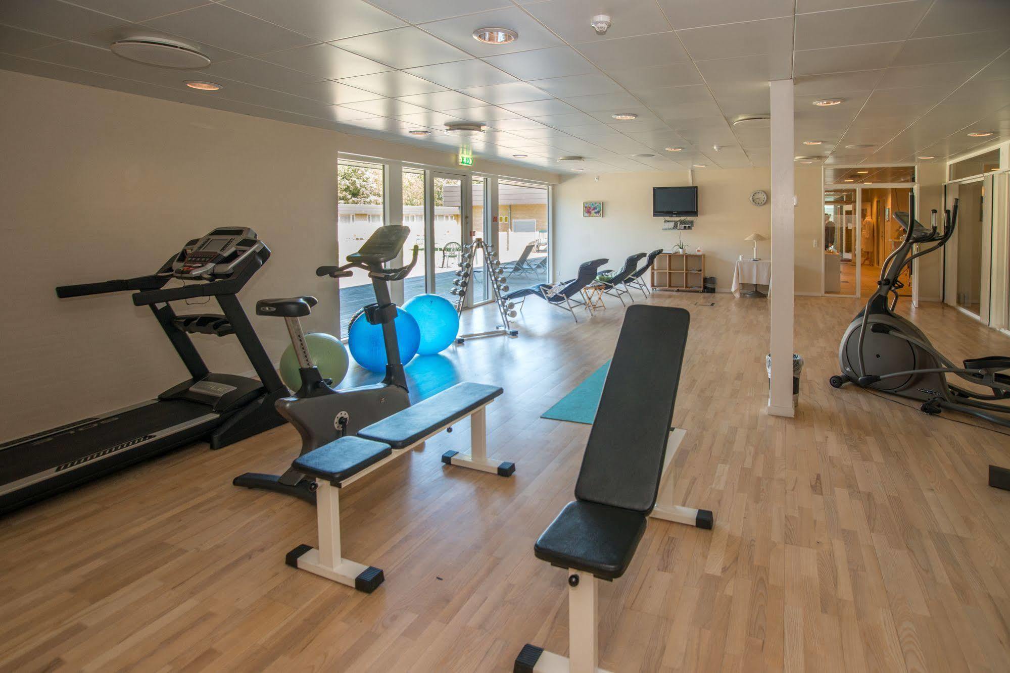 איקסט Hotel Medi מראה חיצוני תמונה